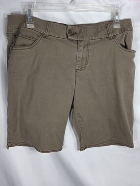 Arizona Jean Co Taupe /Brown 5 Pocket Button Flap Back Pockets Shorts Size Large